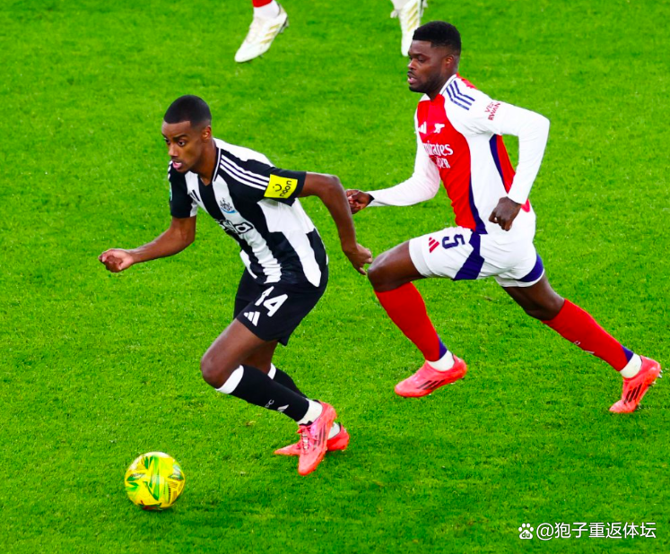 Pinnacle体育-形容场面十分激烈的成语