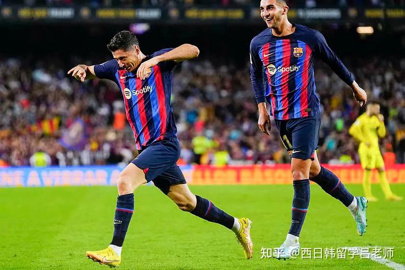 巴萨考虑引进巴列卡诺后卫拉蒂乌