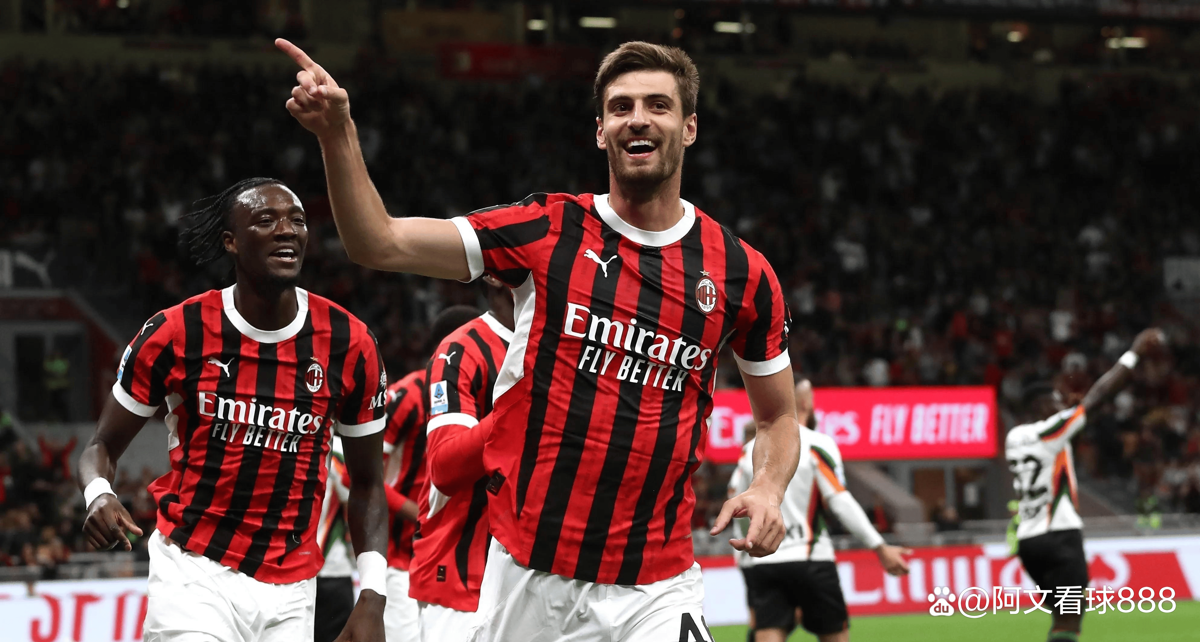利物浦大胜ac米兰,实力压倒对手是谁